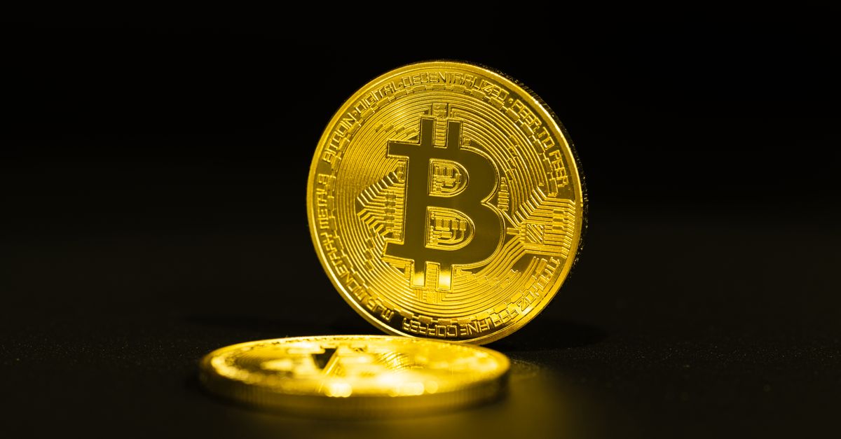 Do czego służy Bitcoin w praktyce: transfer wartości a funkcja cyfrowego złota – zdjęcie ilustrujące artykuł „Bitcoin (BTC) – jak działa i do czego służy?”
